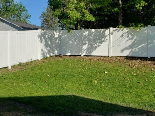 Vinyl Fencing Brewer Waterville Winslow Me Superior Fence Inc